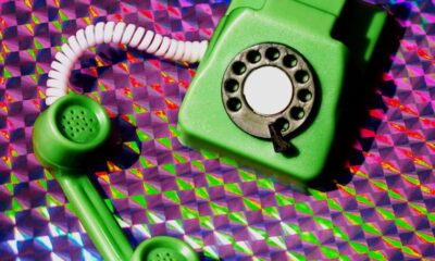 Experiment in Digital Disconnection Highlights Social Tensions